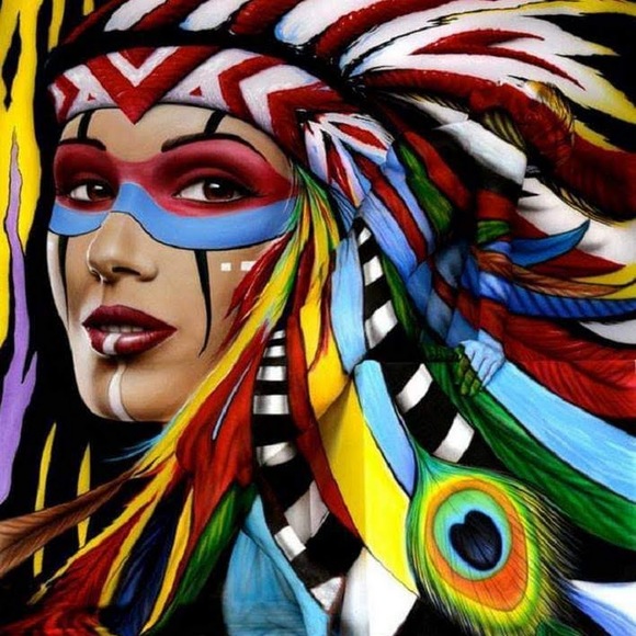 Meet your Posher, Julie - Picture 1 of 1